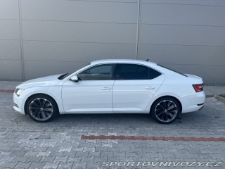 Škoda Superb  2016