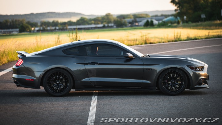 Ford Mustang GT Performance 2016