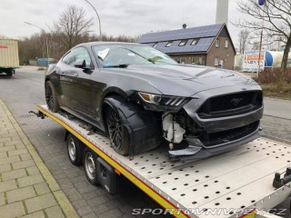 Ford Mustang GT Performance 2016