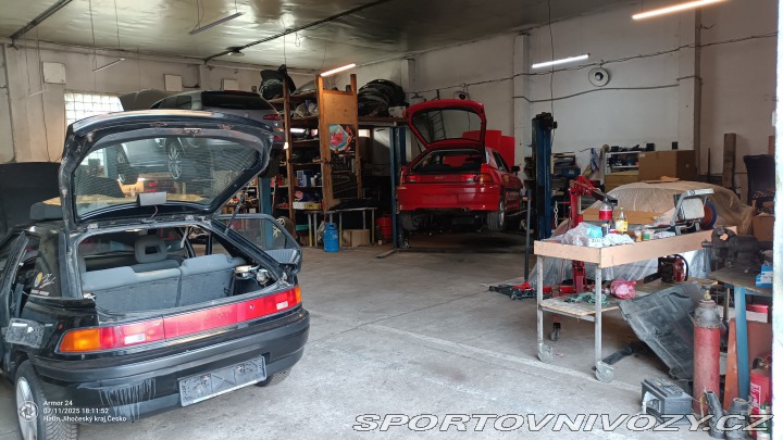 Mazda 323 323F BG GT 1992