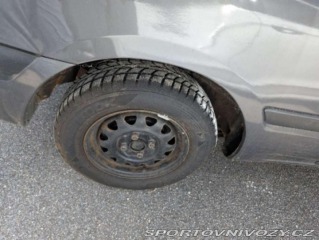 Mazda 323 323 BG 1992