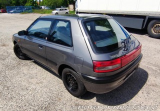 Mazda 323 323 BG 1992