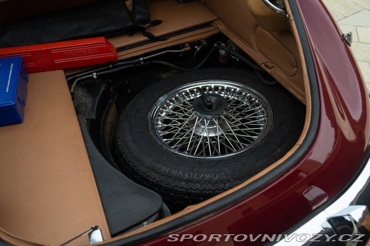 Jaguar E-Type V12 1972