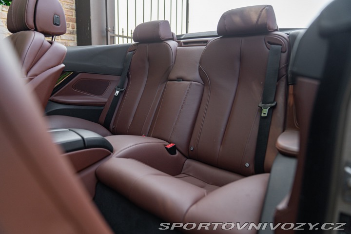 BMW 6 650i CABRIOLET 2011