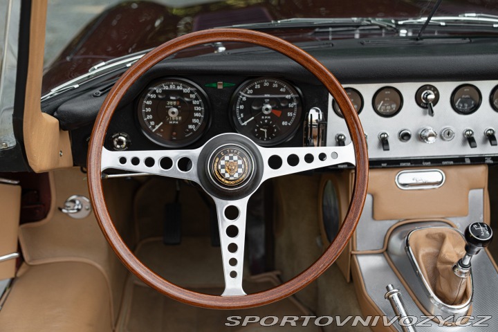 Jaguar E-Type SPIDER 1964
