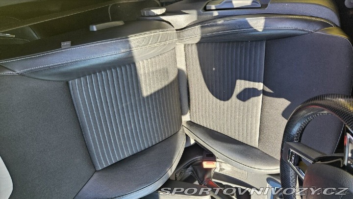 Škoda Ostatní modely Octavia 2,0 III RS TDI 135kw 2013