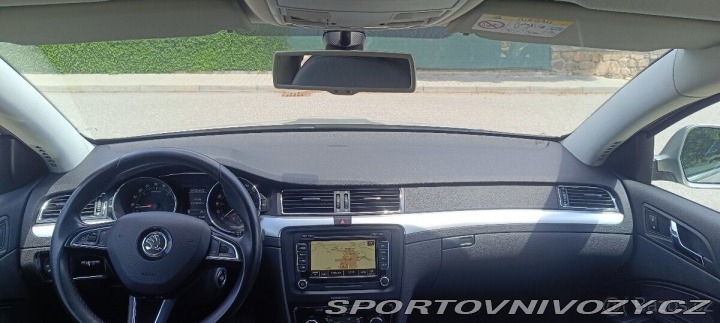 Škoda Superb 2,0 TDI ,DSG 2014