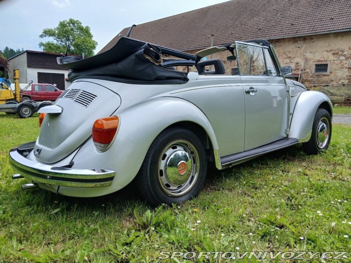 Volkswagen Beetle 1,2   1303 Cabrio 1975