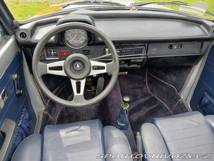 Volkswagen Beetle 1,2   1303 Cabrio 1975