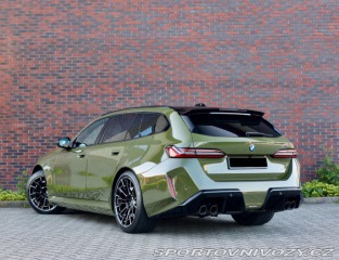 BMW M5 Touring | Urban Green - 2025