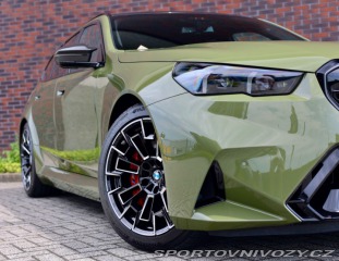 BMW M5 Touring | Urban Green - 2025