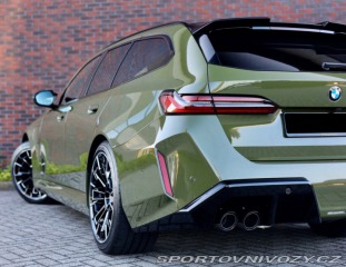 BMW M5 Touring | Urban Green - 2025