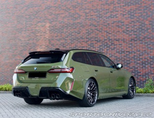 BMW M5 Touring | Urban Green - 2025