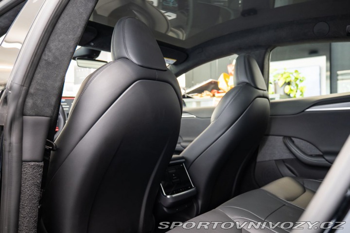 Tesla Model S Plaid 750kw/Autopilot/LED 2023