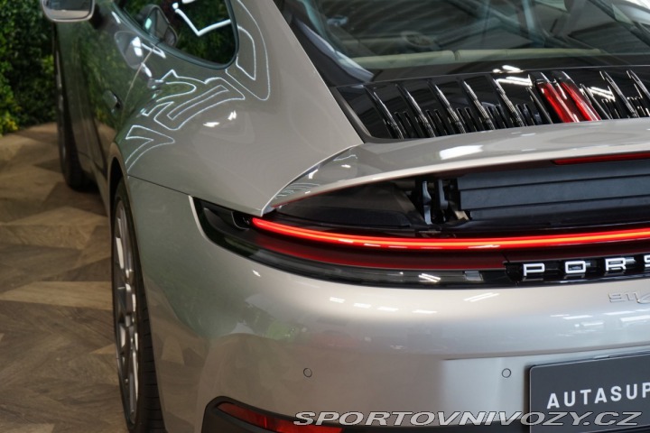 Porsche 911 992.2*CARRERA*PANO*MATRIX 2025