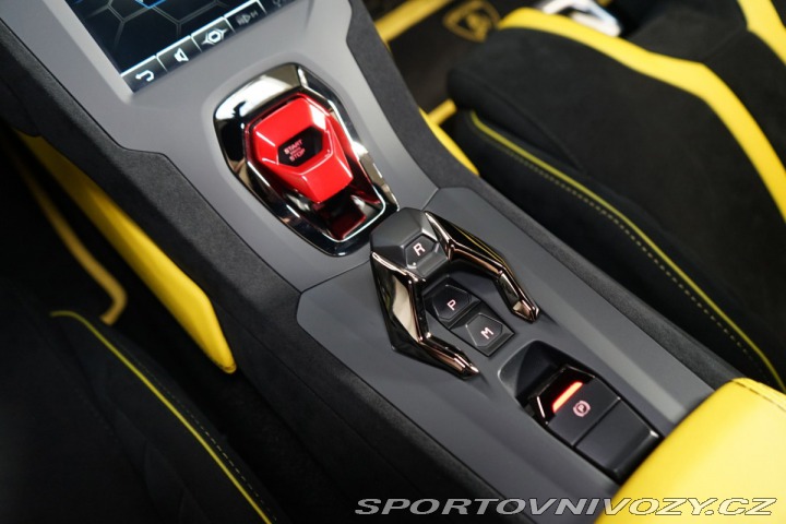 Lamborghini Huracán STO*AD PERSONAM*LIFT*ZÁRU 2022