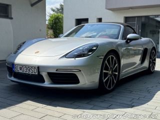 Porsche 718 718S 2016