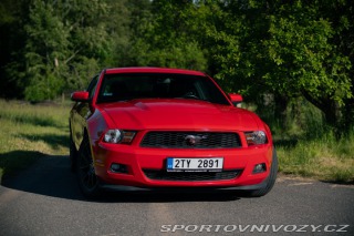 Ford Mustang 3.7 V6 2011