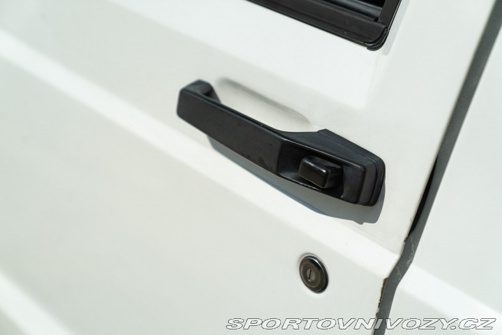 Ostatní značky Ostatní modely Jeep CHEROKEE TD 4WD 1993