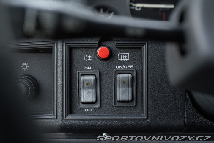 Ostatní značky Ostatní modely Jeep CHEROKEE TD 4WD 1993