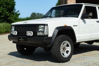 Ostatní značky Ostatní modely Jeep CHEROKEE TD 4WD 1993