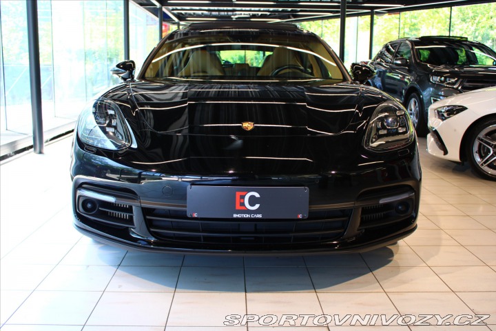 Porsche Panamera 4 Sport Turismo E-Hybrid 2018