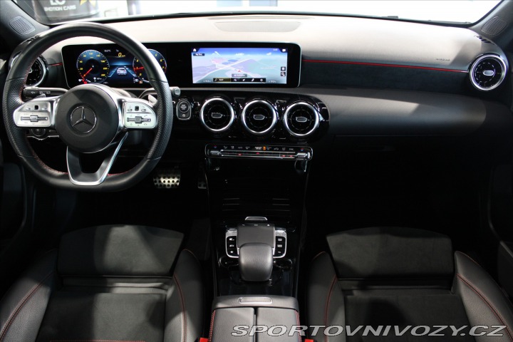 Mercedes-Benz A 200 AMG Line Fullservis / 2019