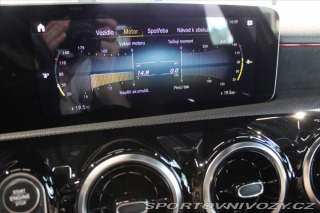 Mercedes-Benz A 200 AMG Line Fullservis / 2019