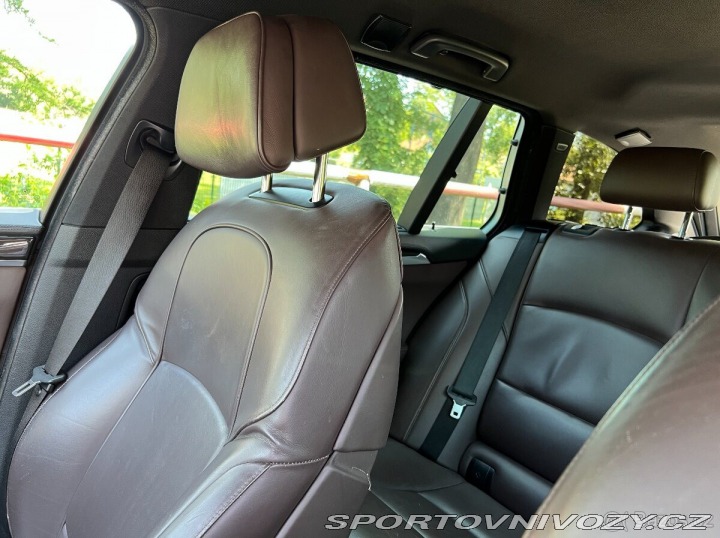 BMW 5 3,0 535 D xDrive tourin 2011
