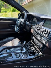 BMW 5 3,0   535 D xDrive tourin 2011