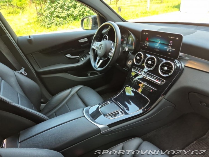 Mercedes-Benz Ostatní modely GLC 2,0 300 4MATIC 2022