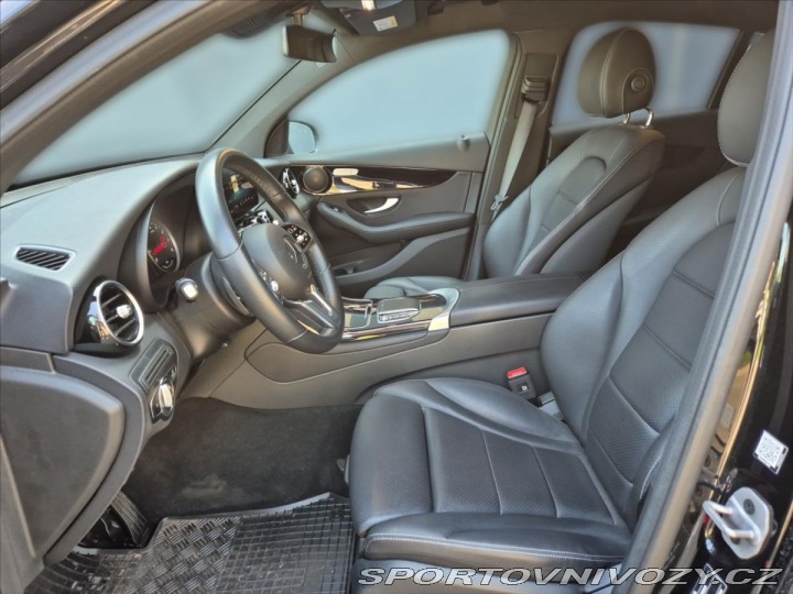 Mercedes-Benz Ostatní modely GLC 2,0 300 4MATIC 2022