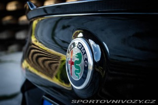 Alfa Romeo Giulia VELOCE Q4 /AJ NA SPLÁTKY 2020