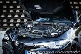 Alfa Romeo Giulia VELOCE Q4 /AJ NA SPLÁTKY 2020