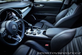 Alfa Romeo Giulia VELOCE Q4 /AJ NA SPLÁTKY 2020
