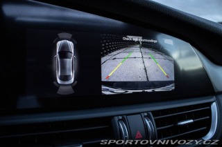 Alfa Romeo Giulia VELOCE Q4 /AJ NA SPLÁTKY 2020