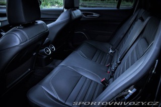 Alfa Romeo Giulia VELOCE Q4 /AJ NA SPLÁTKY 2020