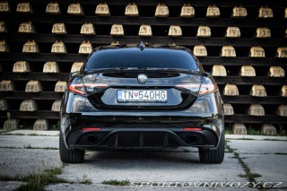 Alfa Romeo Giulia VELOCE Q4 /AJ NA SPLÁTKY 2020