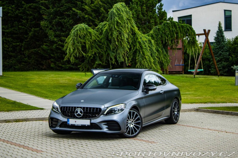 Mercedes-Benz C Kupé  200 AMG Line 4MATIC