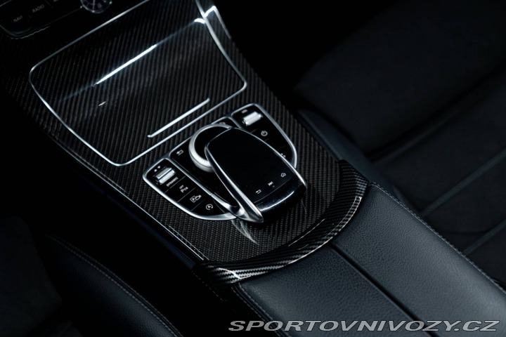 Mercedes-Benz C Kupé 200 AMG Line 4MATIC 2018