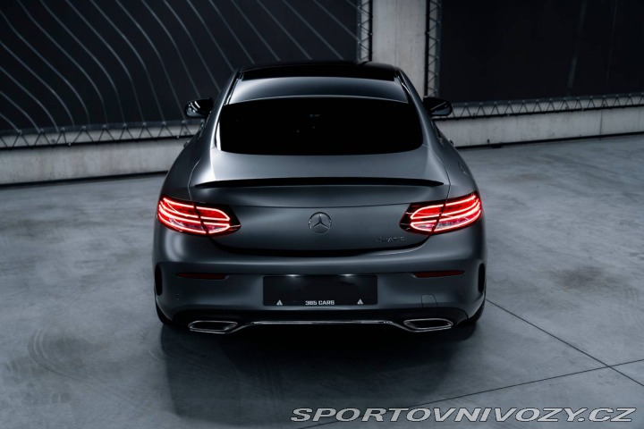 Mercedes-Benz C Kupé 200 AMG Line 4MATIC 2018