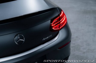 Mercedes-Benz C Kupé  200 AMG Line 4MATIC 2018