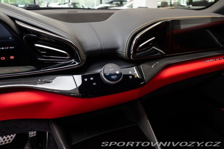 Ferrari Purosangue  1800