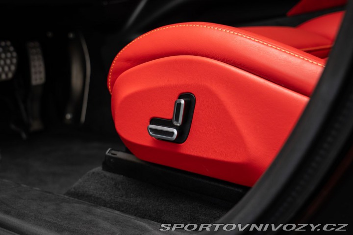 Ferrari Purosangue  1800