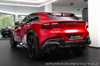 Ferrari Purosangue 2024