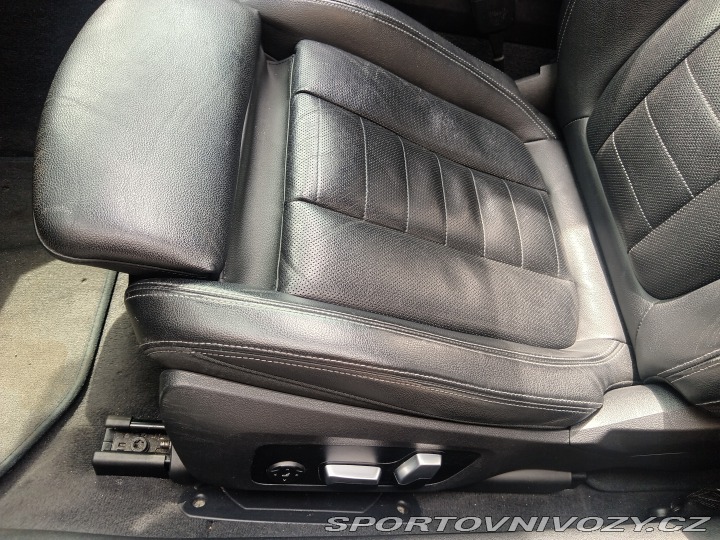 BMW 4 M440i xDrive Coupe 2001