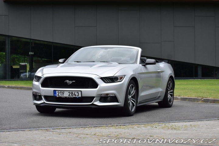 Ford Mustang Kabriolet 2015