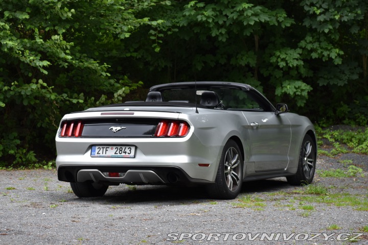 Ford Mustang Kabriolet 2015
