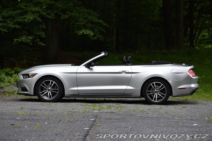 Ford Mustang Kabriolet 2015