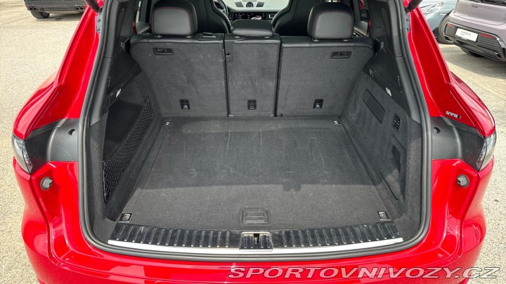 Porsche Cayenne GTS 2021